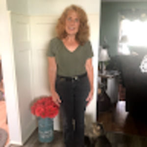 Meet your Posher, Deborah